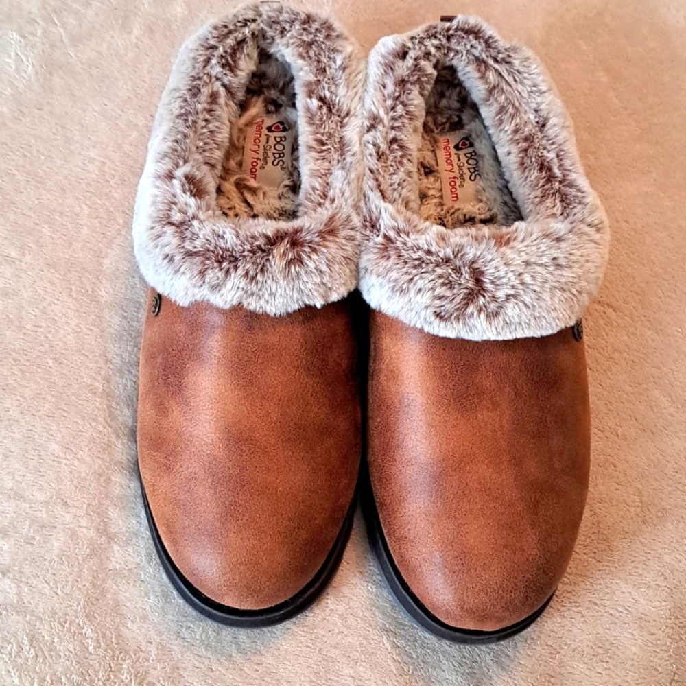Bob's by Skechers Slip On Clog Style Slippers - New Without Tag - Sz. 11